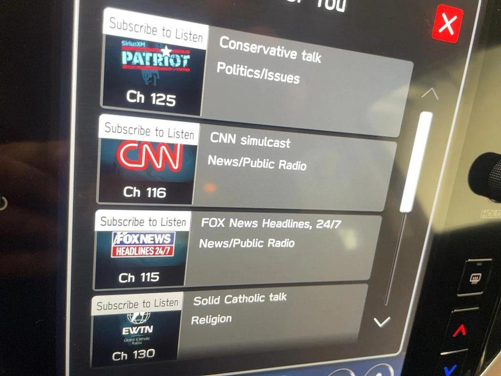 used 2023 Subaru Ascent car, priced at $30,921