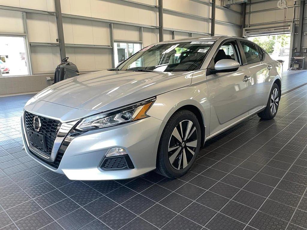 used 2022 Nissan Altima car, priced at $21,869