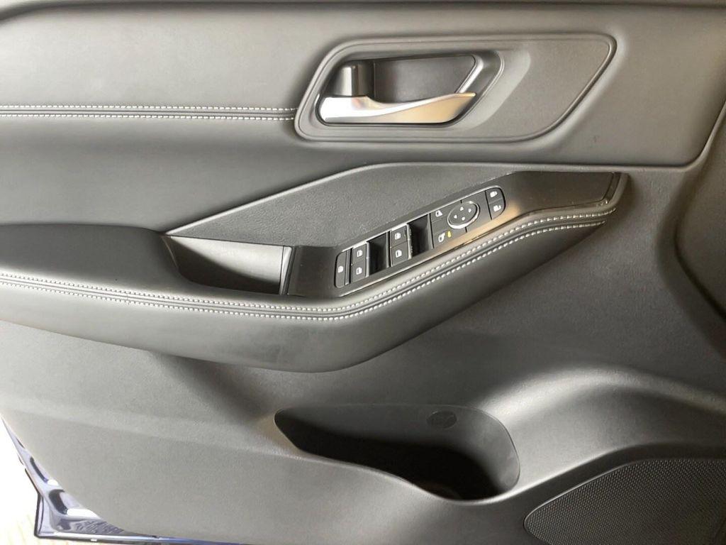 used 2025 Nissan Rogue car, priced at $31,569