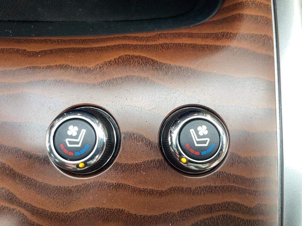 used 2020 Nissan Pathfinder car, priced at $22,921