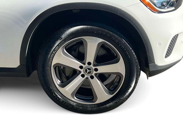 used 2022 Mercedes-Benz GLC 300 car, priced at $34,001