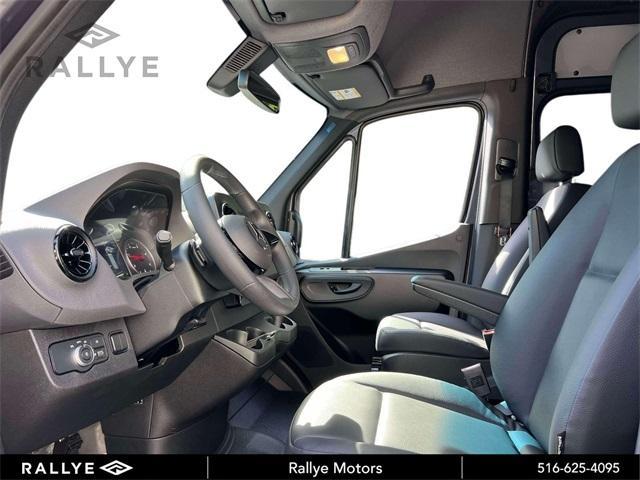 new 2025 Mercedes-Benz Sprinter 2500 car, priced at $70,173
