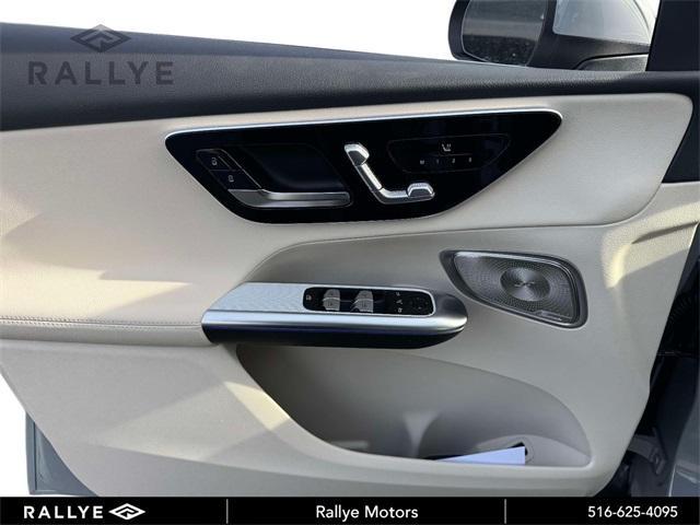 new 2026 Mercedes-Benz GLC 300 car, priced at $58,785