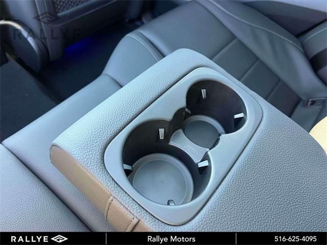 new 2026 Mercedes-Benz GLE 450 car, priced at $77,985