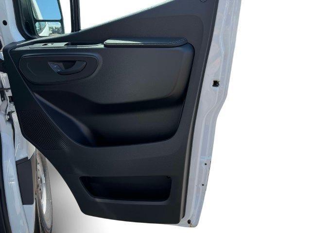 new 2026 Mercedes-Benz Sprinter 2500 car, priced at $65,517