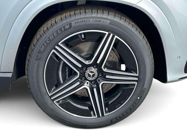new 2026 Mercedes-Benz GLE 450 car, priced at $95,145