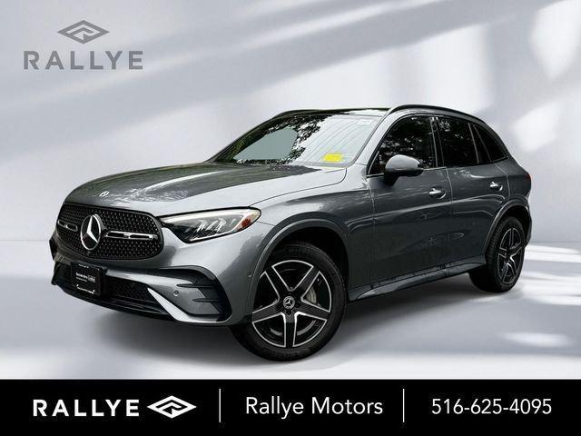 used 2023 Mercedes-Benz GLC 300 car