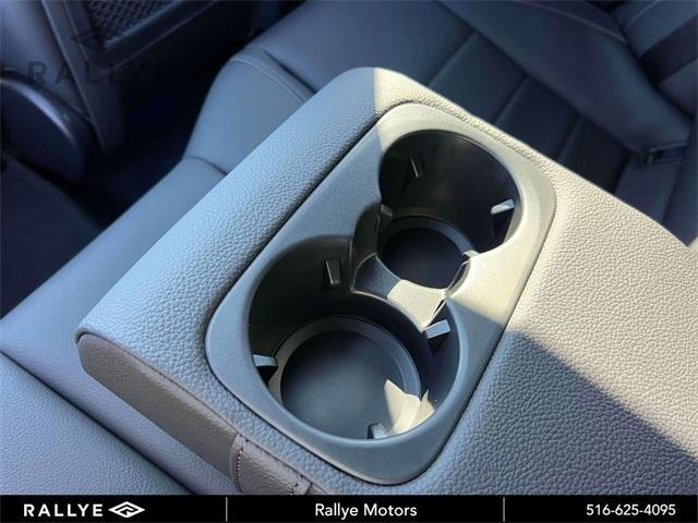 new 2026 Mercedes-Benz GLE 450 car, priced at $82,630