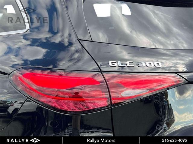 new 2026 Mercedes-Benz GLC 300 car, priced at $59,485
