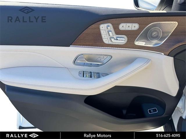 new 2026 Mercedes-Benz GLS 450 car, priced at $101,400