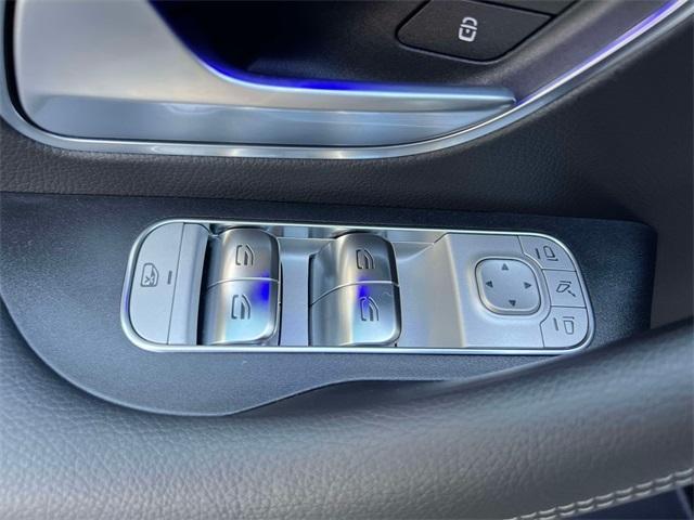 used 2025 Mercedes-Benz GLE 450 car, priced at $70,523