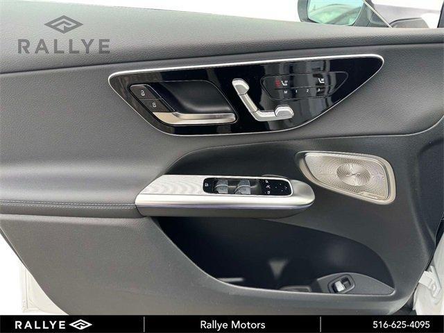 new 2026 Mercedes-Benz GLC 300 car, priced at $61,770