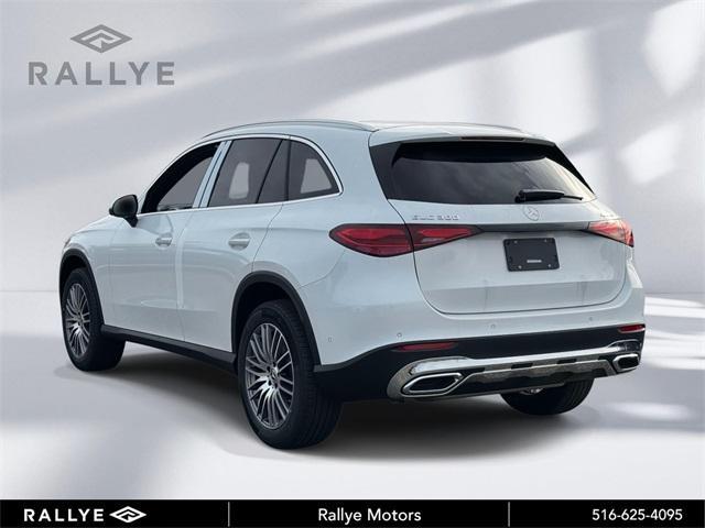 new 2026 Mercedes-Benz GLC 300 car, priced at $61,770