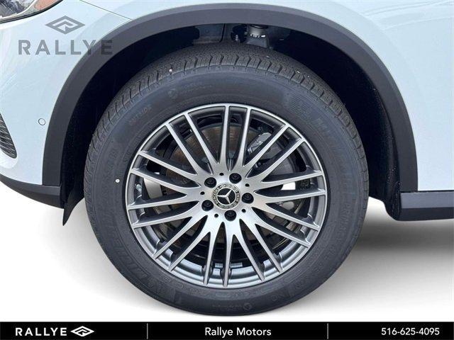 new 2026 Mercedes-Benz GLC 300 car, priced at $61,770