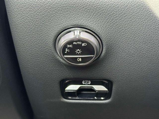 new 2026 Mercedes-Benz GLC 300 car, priced at $61,770