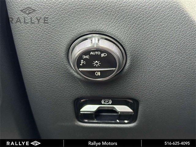 new 2026 Mercedes-Benz GLC 300 car, priced at $61,770