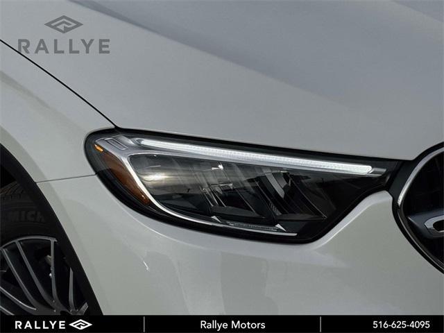 new 2026 Mercedes-Benz GLC 300 car, priced at $61,770