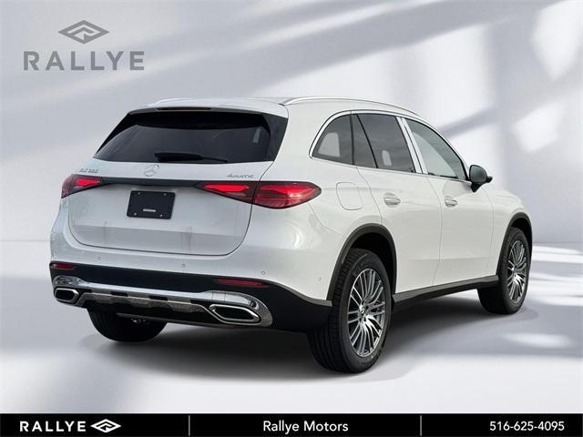 new 2026 Mercedes-Benz GLC 300 car, priced at $61,770