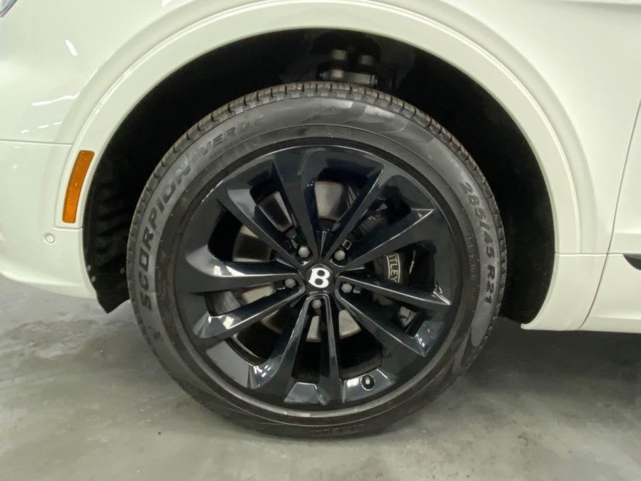 used 2024 Bentley Bentayga car, priced at $162,897