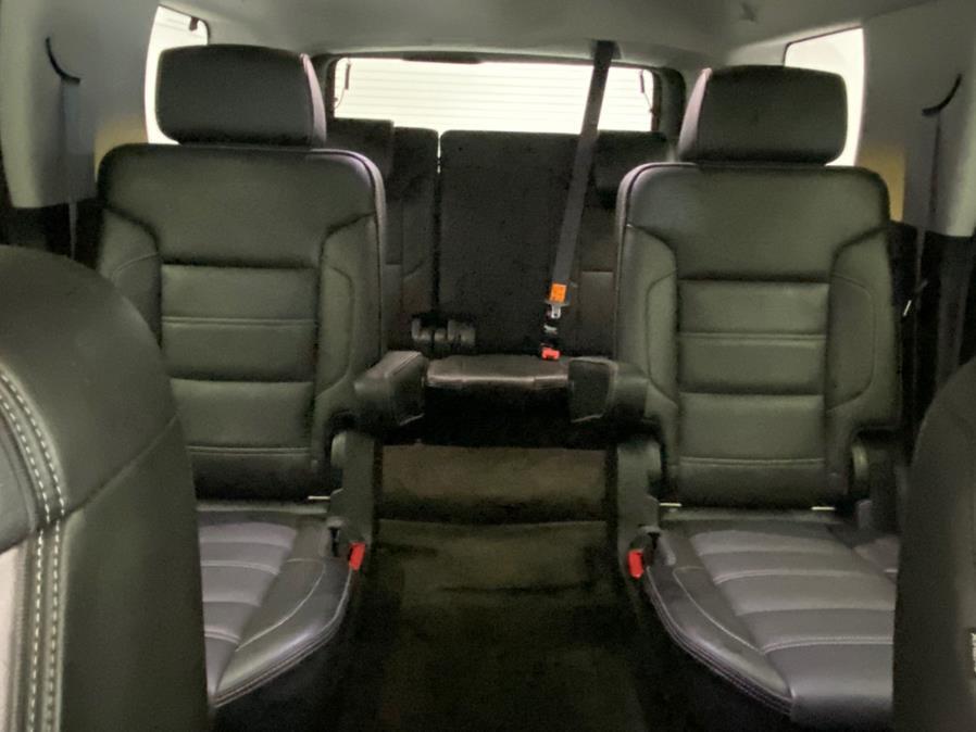 2017 Summit White GMC Yukon