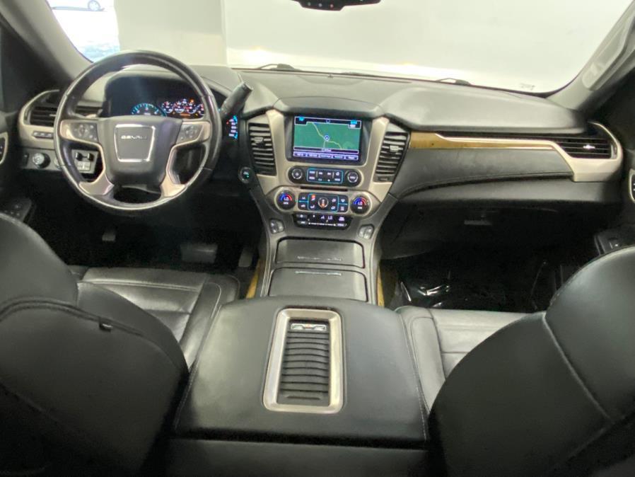 2017 Summit White GMC Yukon