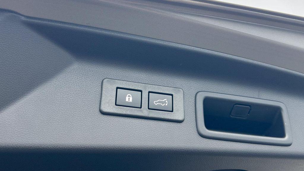 new 2026 Subaru Forester Hybrid car