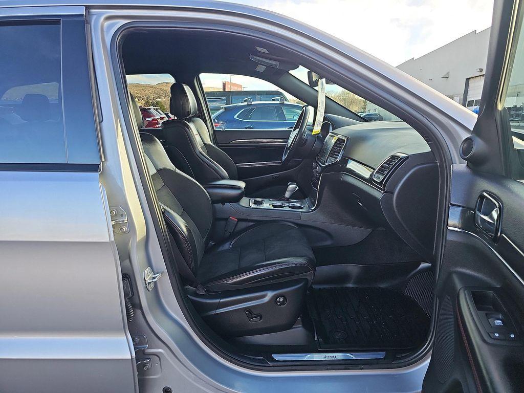 used 2019 Jeep Grand Cherokee car, priced at $22,497