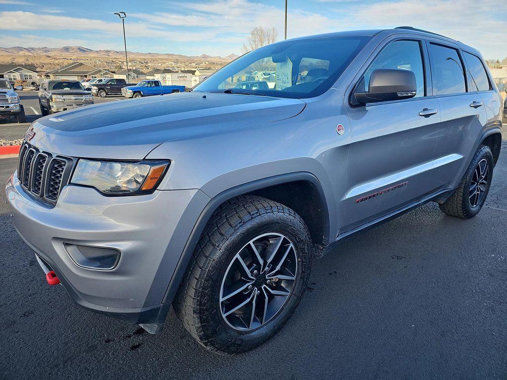 used 2019 Jeep Grand Cherokee car, priced at $27,498