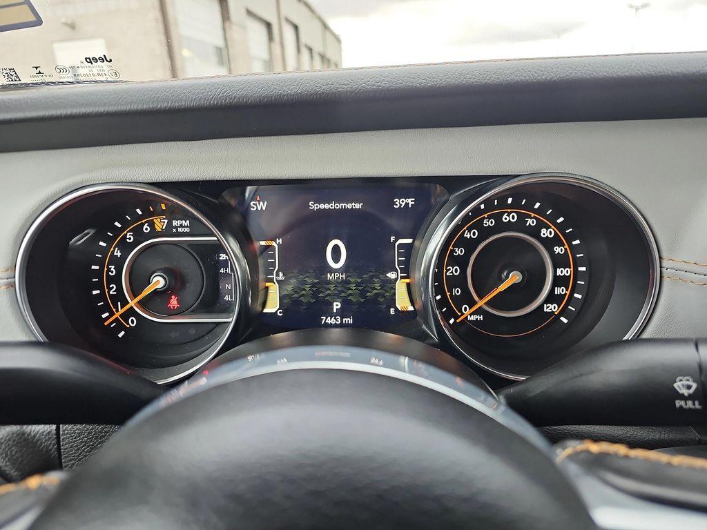 used 2022 Jeep Gladiator car, priced at $35,997