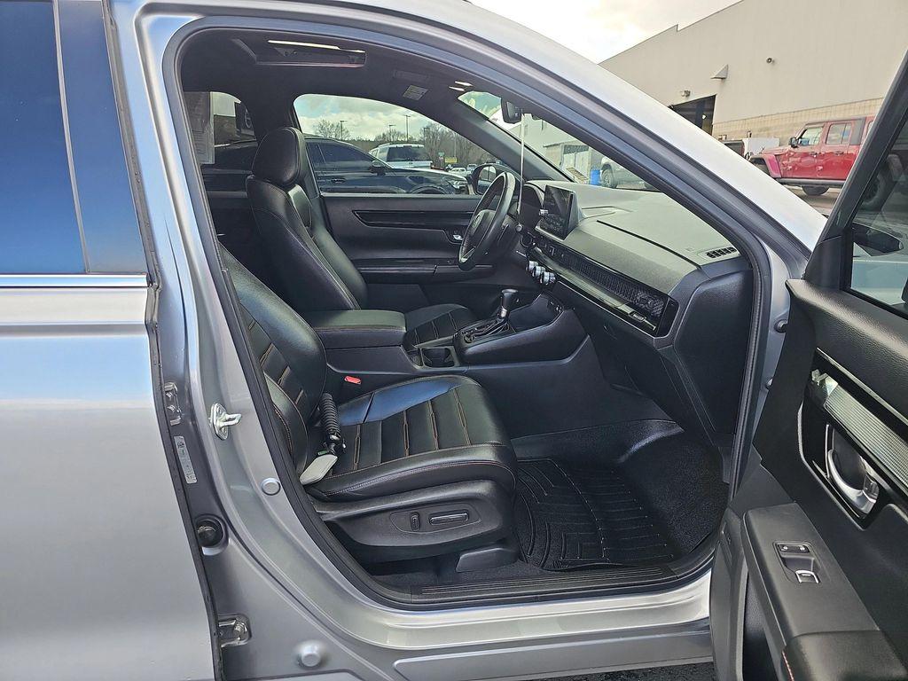 used 2023 Honda CR-V Hybrid car, priced at $34,498