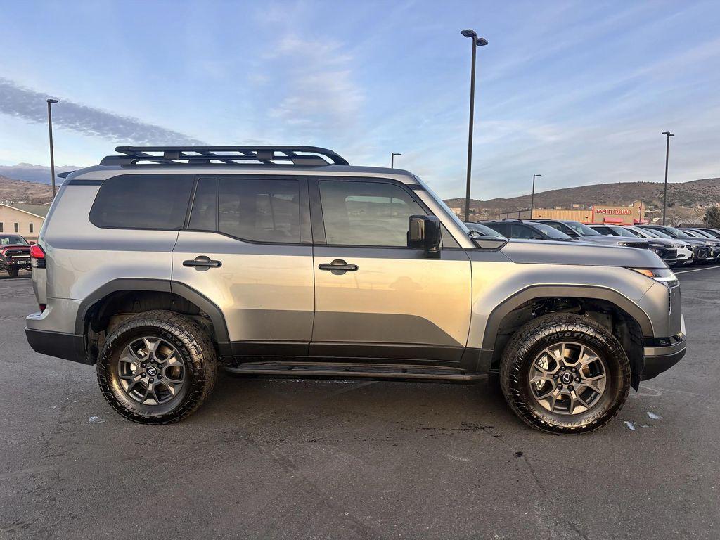 used 2025 Lexus GX 550 car, priced at $89,396