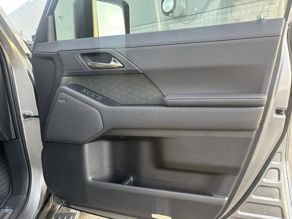 used 2025 Lexus GX 550 car, priced at $89,396