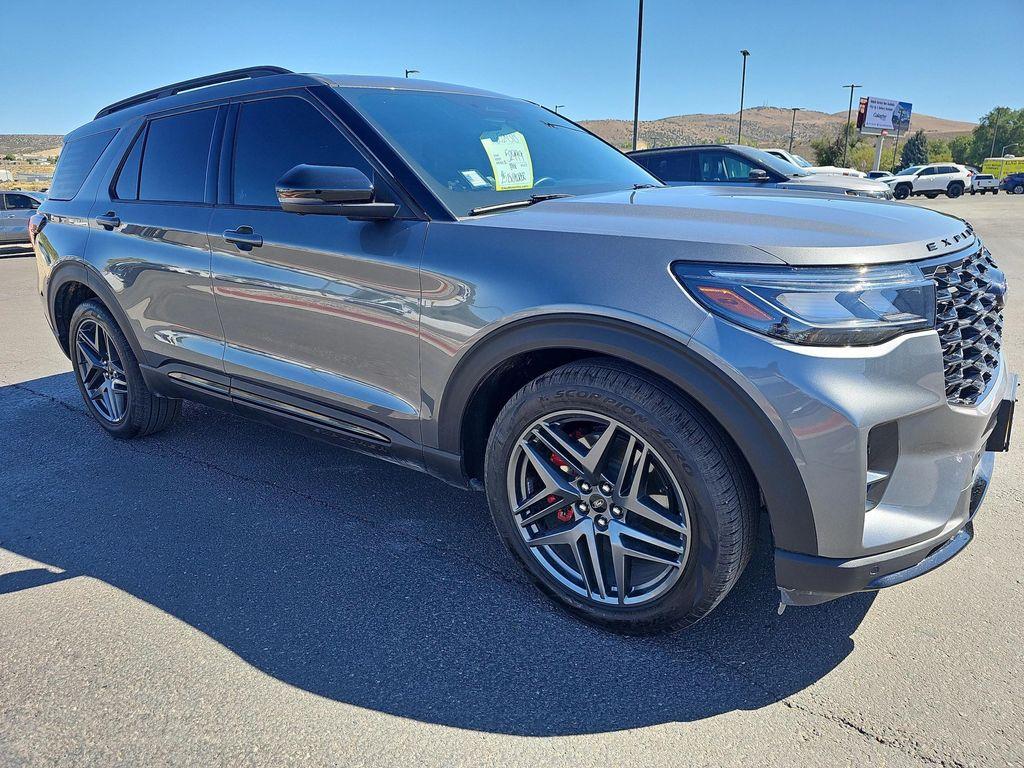 used 2025 Ford Explorer car, priced at $49,994