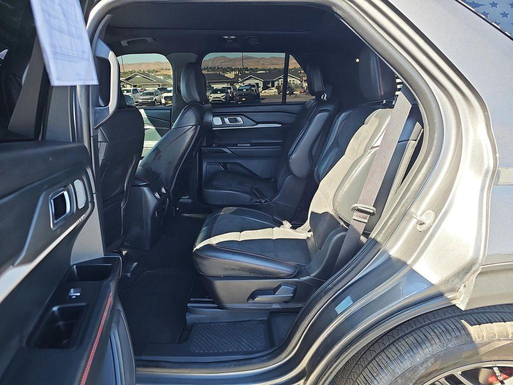 used 2025 Ford Explorer car, priced at $49,994