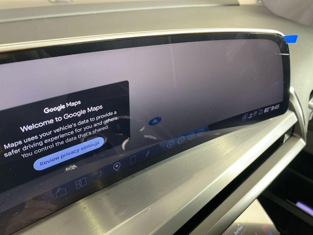 new 2026 Cadillac VISTIQ car, priced at $80,910