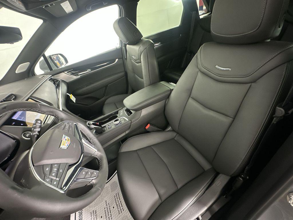 new 2026 Cadillac XT5 car, priced at $57,190