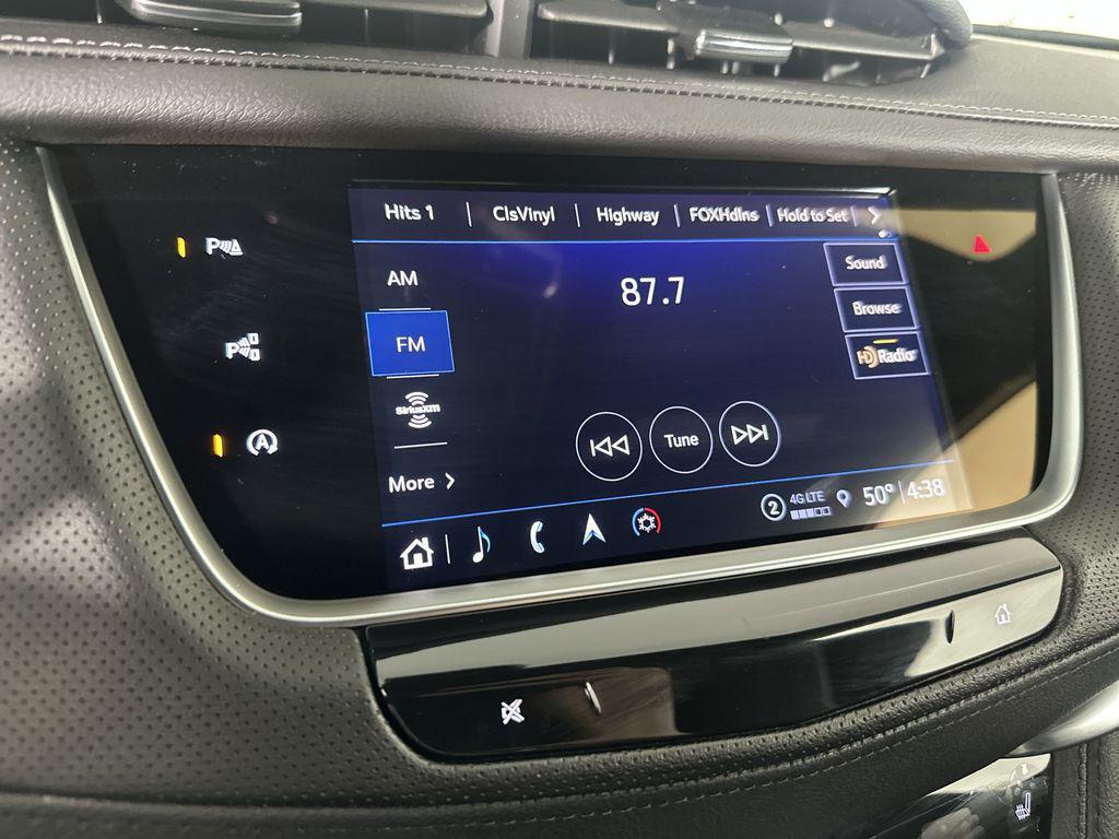 new 2026 Cadillac XT5 car, priced at $57,190