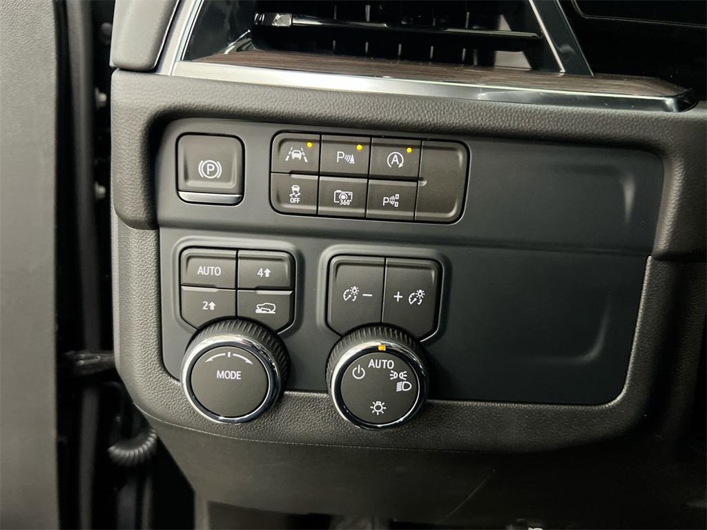 new 2026 Chevrolet Suburban car, priced at $71,306