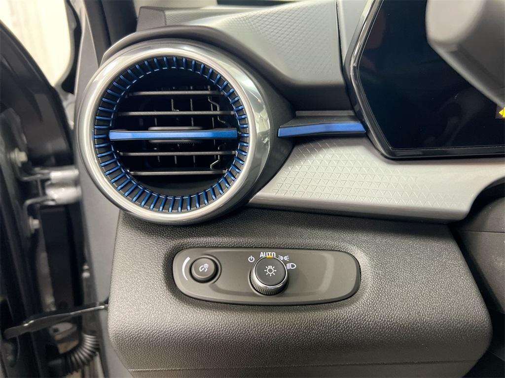 used 2025 Chevrolet Trax car, priced at $22,987