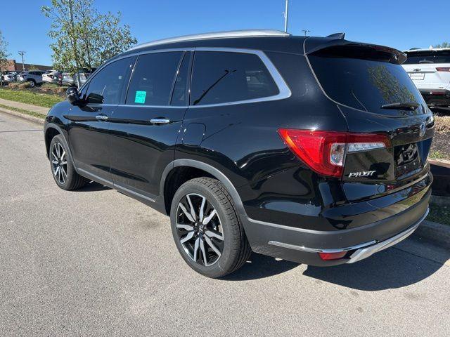 used 2022 Honda Pilot car, priced at $37,286