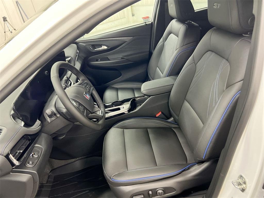 new 2026 Buick Envista car, priced at $27,363