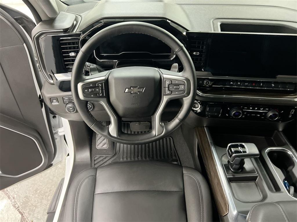 used 2025 Chevrolet Silverado 1500 car, priced at $45,987