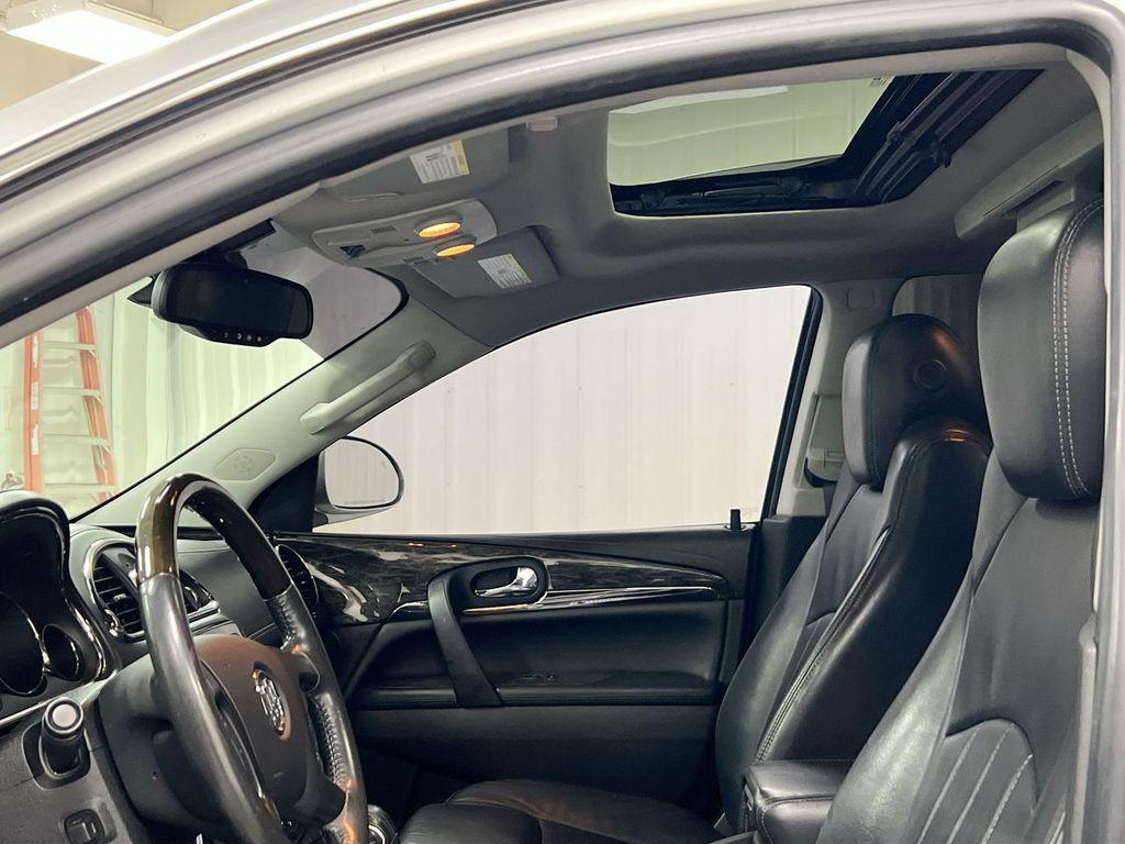 used 2014 Buick Enclave car, priced at $6,500