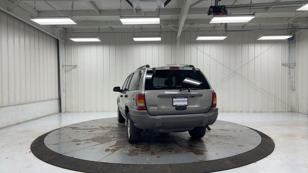 used 2002 Jeep Grand Cherokee car, priced at $2,900