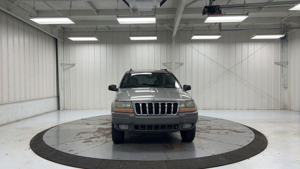 used 2002 Jeep Grand Cherokee car, priced at $2,900