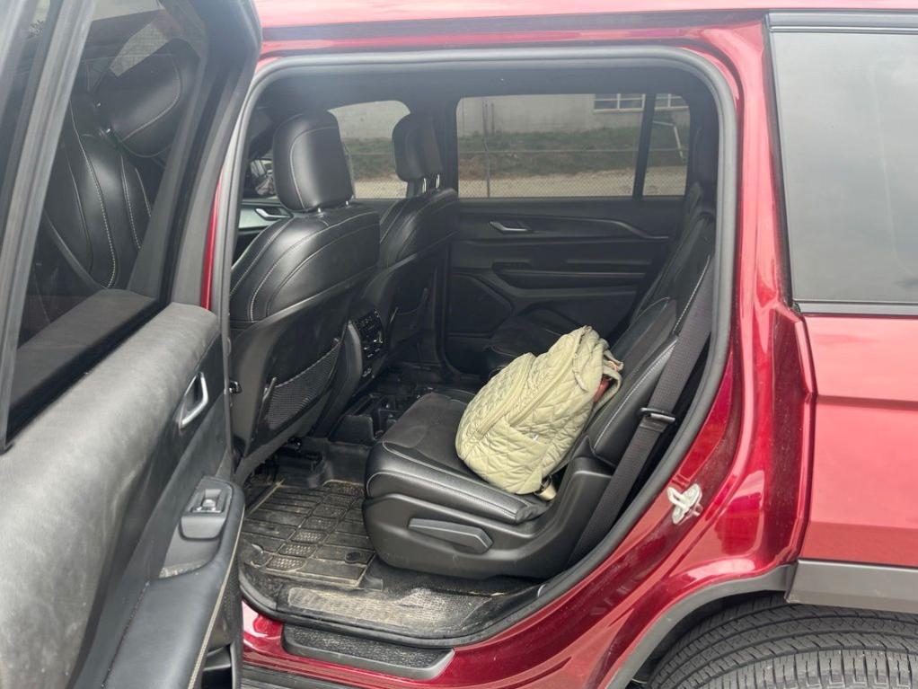 used 2024 Jeep Grand Cherokee L car, priced at $34,086