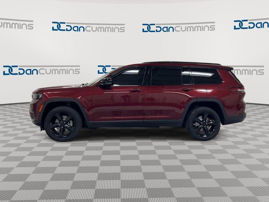 used 2024 Jeep Grand Cherokee L car, priced at $33,086