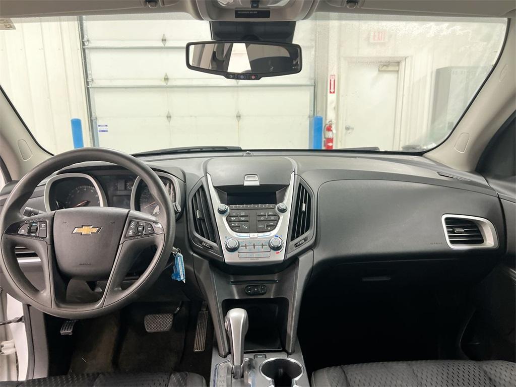 used 2015 Chevrolet Equinox car, priced at $3,500