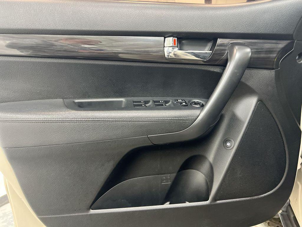 used 2011 Kia Sorento car, priced at $3,500