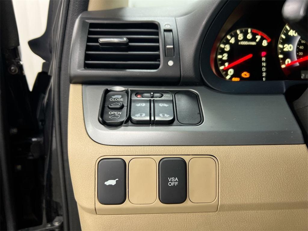 used 2009 Honda Odyssey car, priced at $2,300